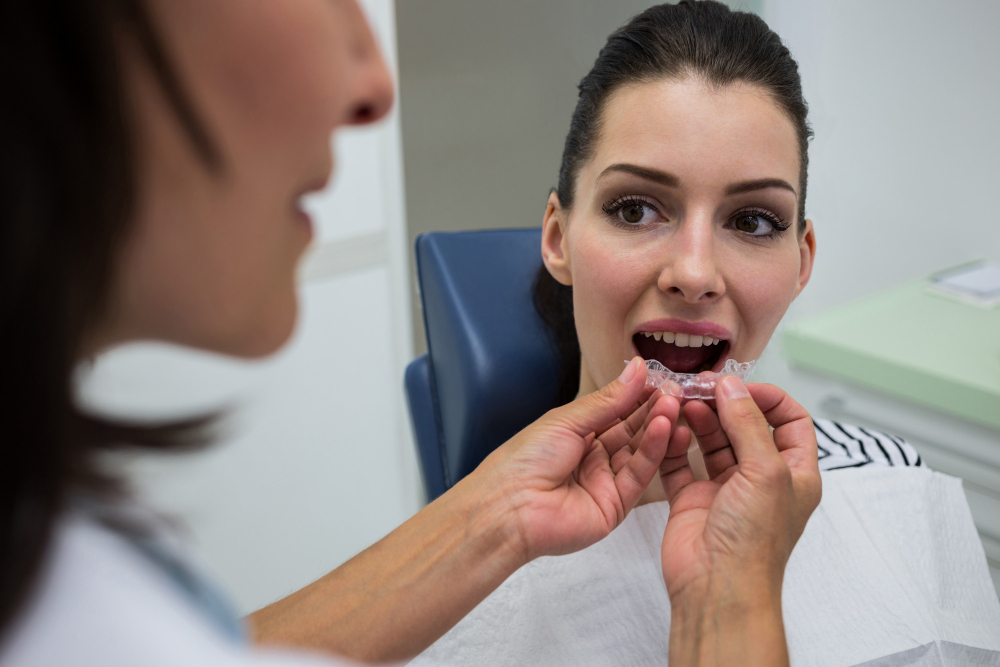 Şeffaf Plak Tedavisi-İnvisalign